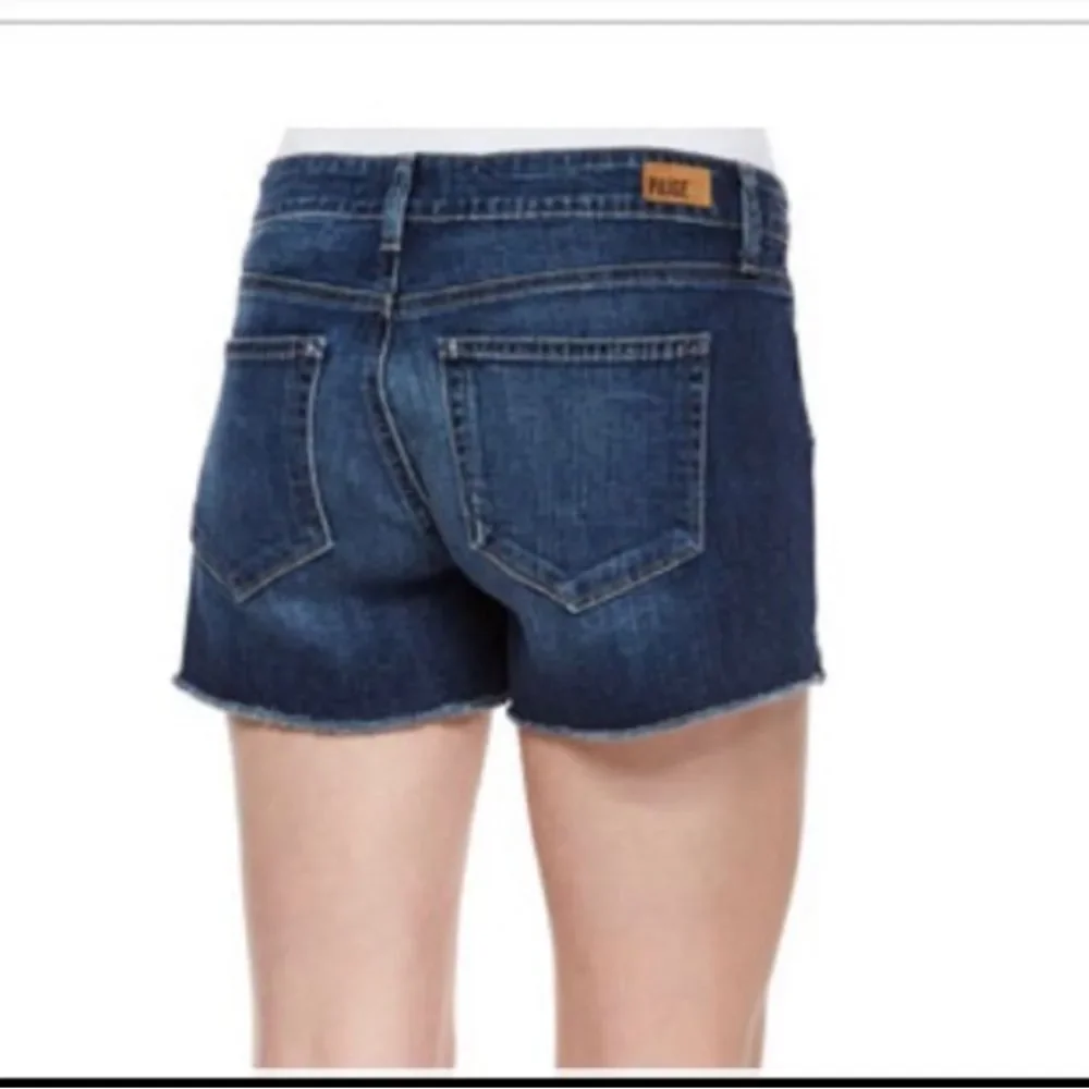 PAIGE Bobby Cutoff Jean Shorts Stretch Denim Medium Wash Size 26